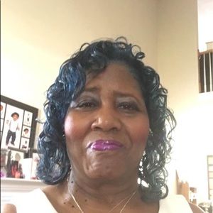 Meet your Posher, Joyce